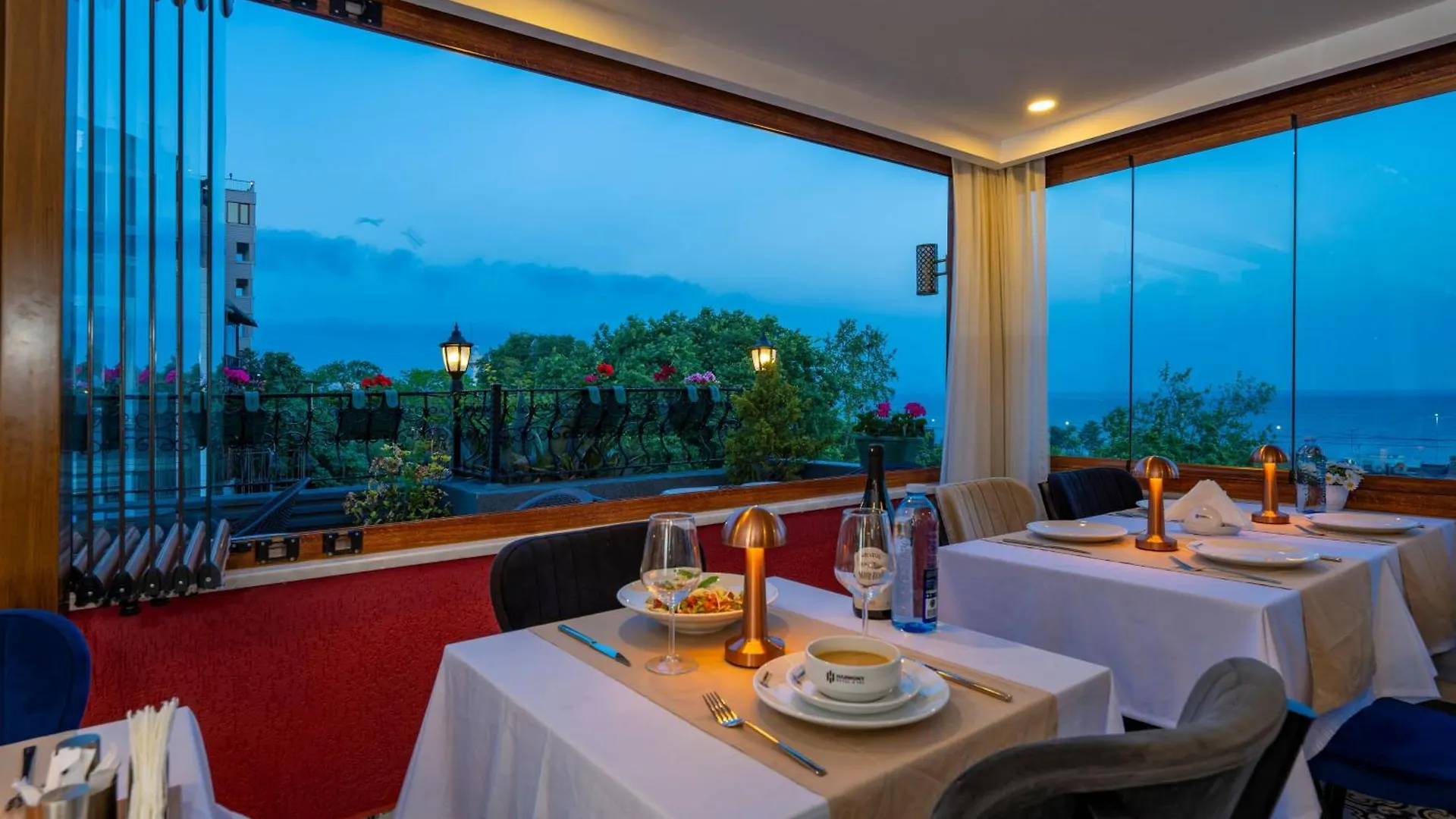 Harmony Hotel Istanbul & Spa 4*,