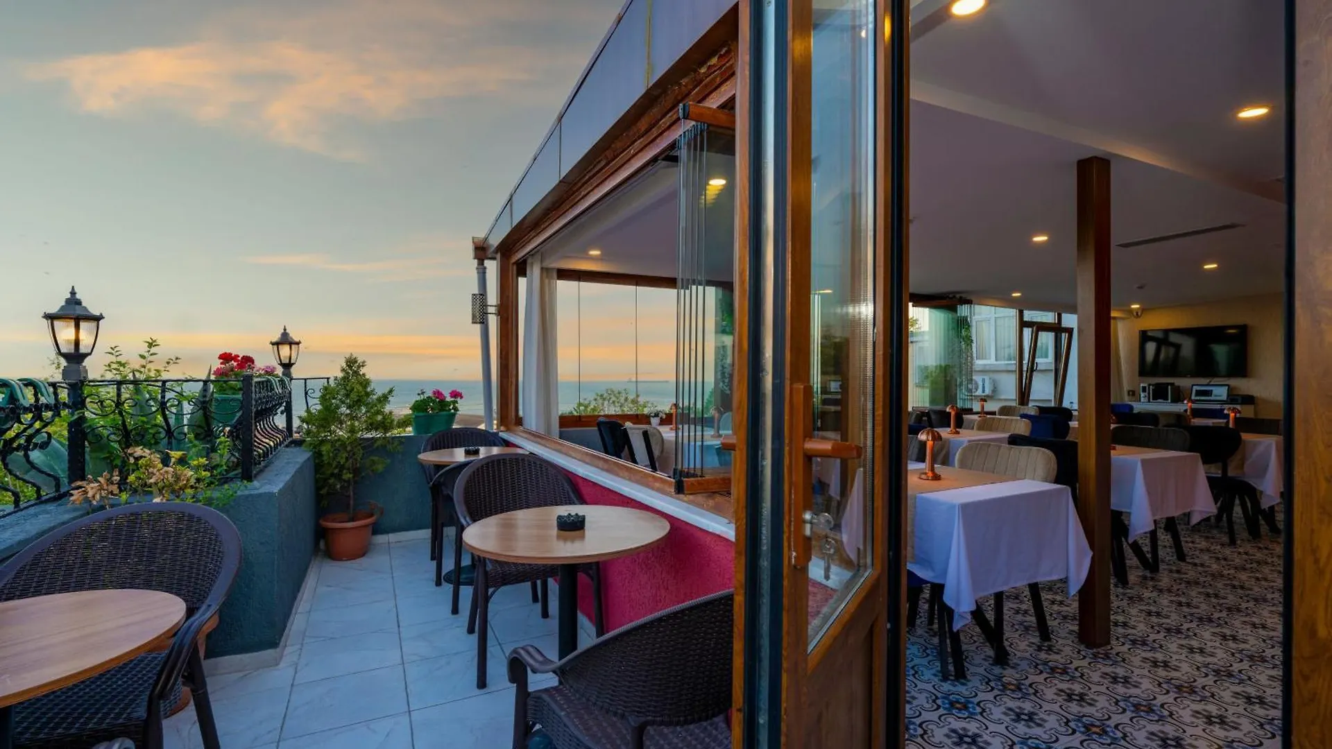 Harmony Hotel Istanbul & Spa