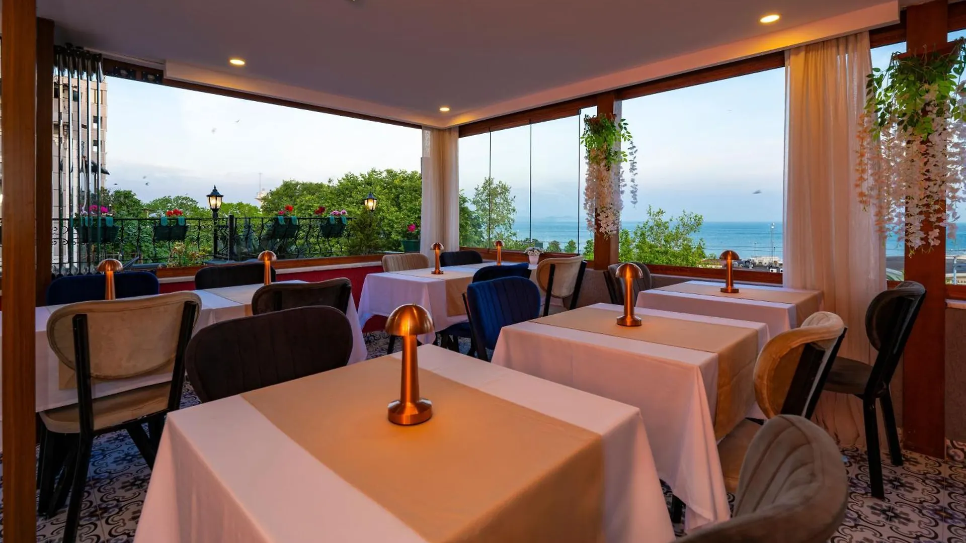 Harmony Hotel Istanbul & Spa